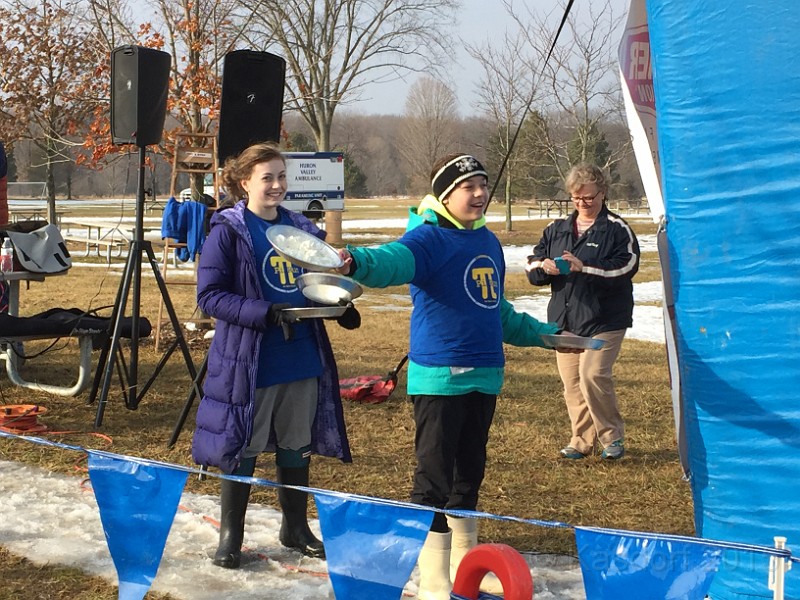 2015-03-14 Pi 5K 305.JPG - The first (only?) Pi run on 3.14.15 at 9:26.53 am... with PIE!